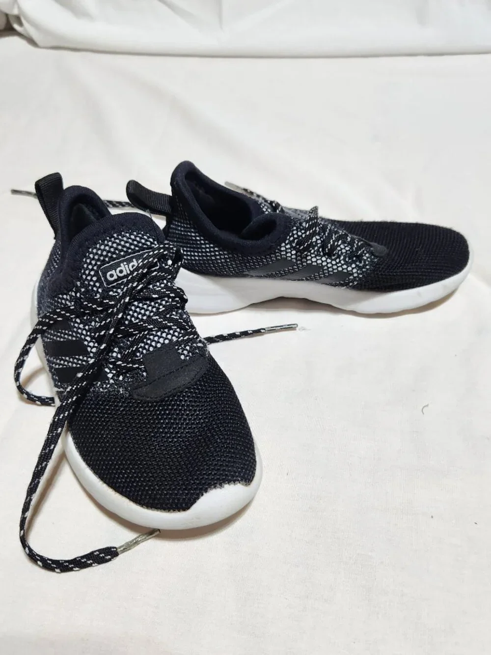 Adidas Girls’ Knit Sneakers – Size 12 Toddler | Perfect for Back‑to‑School!